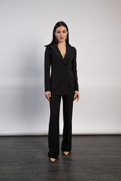 Tailleur doppiopetto donna nero elegante, giacca sagomata con bottoni frontali e pantalone coordinato